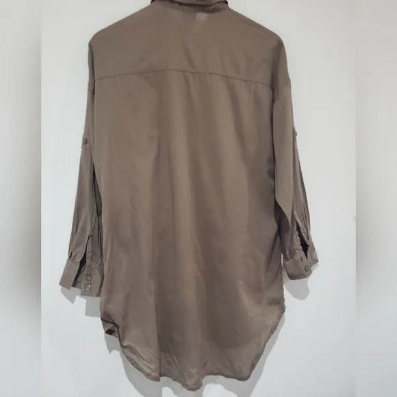 H&M dark khaki long button down tunic w roll up sleeve size 2 - Picture 4 of 6